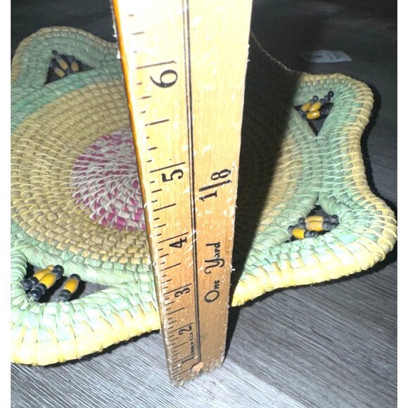 Woven Basket With Bee Design - Picture 7 of 7